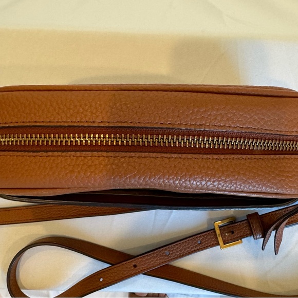 J Crew small pebbled leather crossbody bag in very good, clean condition. - Picture 8 of 11